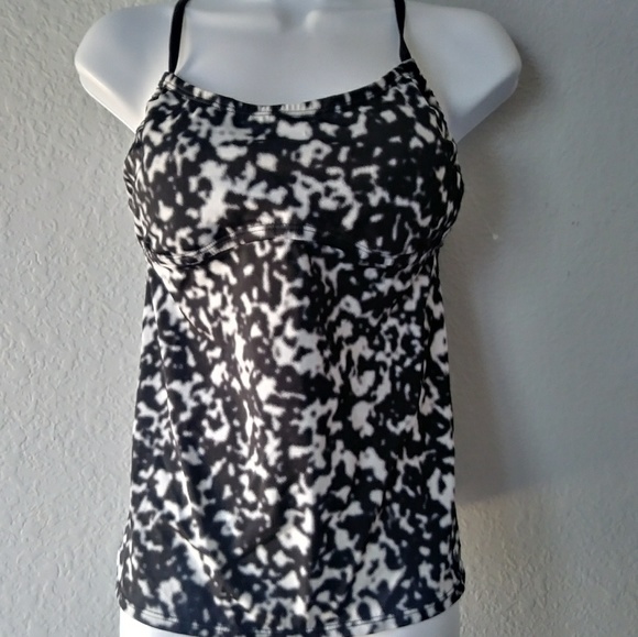 Nike Other - Nike swim suit top